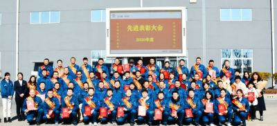Letou乐投医药召开2020年度先进表彰暨2021年新春干部员工代表大会
