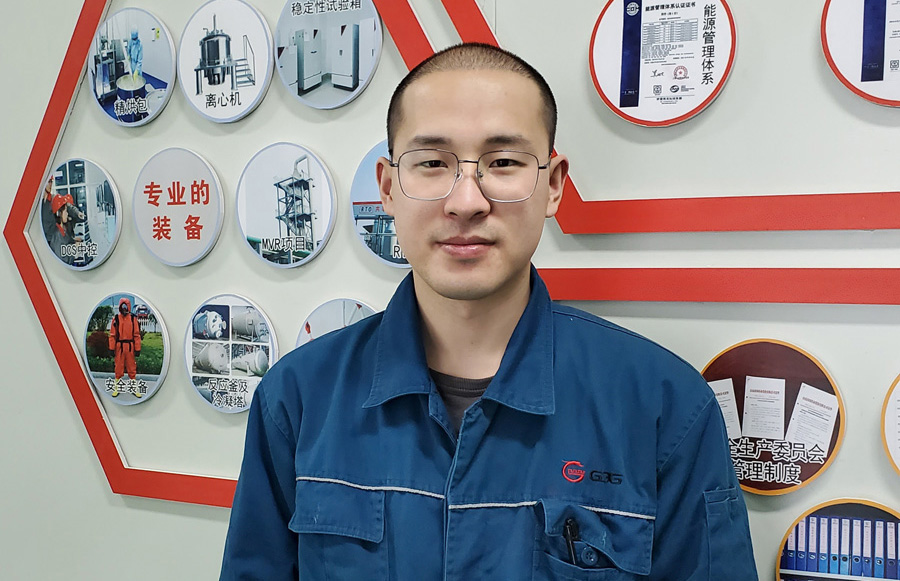 2022年度Letou乐投医药优秀科技奋斗者——肖  兵